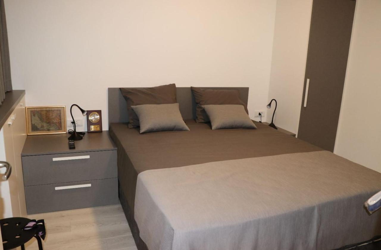 Apartman Gusar -Top Position, Close To The Center And The Beach, Fully Equipped Omiš Екстериор снимка