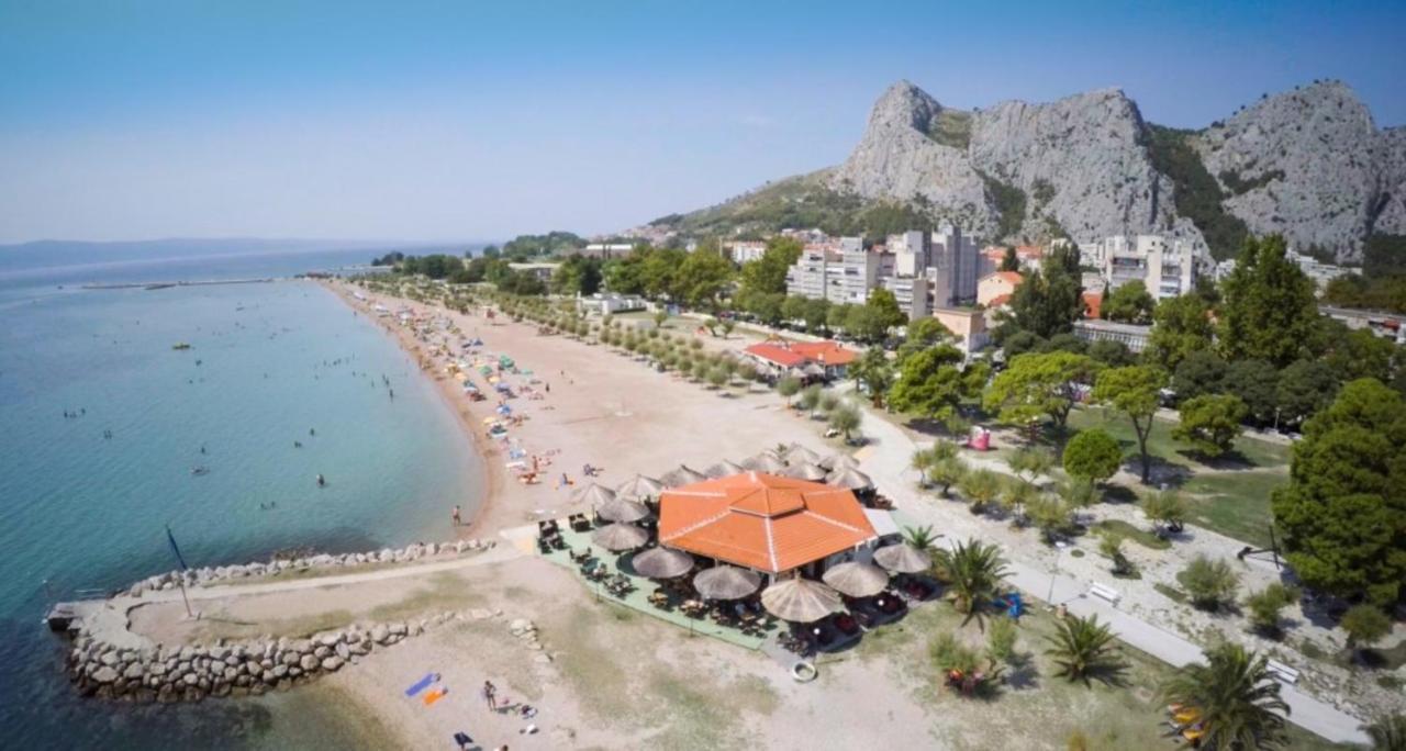 Apartman Gusar -Top Position, Close To The Center And The Beach, Fully Equipped Omiš Екстериор снимка